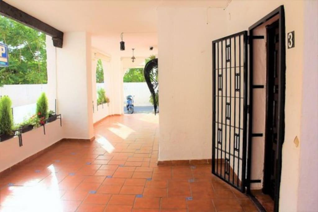 Beautiful Spanish Apartment In טורמולינוס מראה חיצוני תמונה